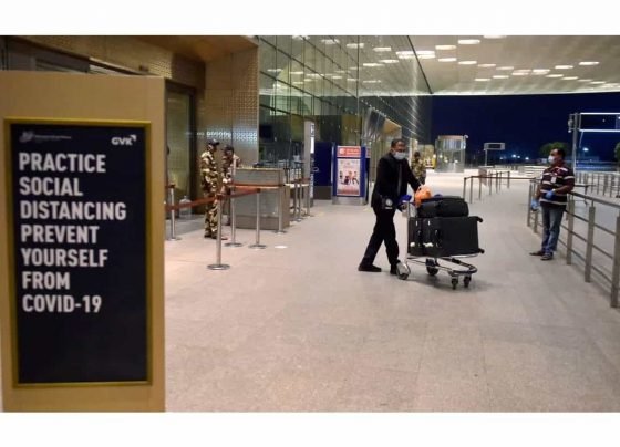 BREAKING NEWS : EC makes negative RT-PCR/RAT report or complete vaccination report mandatory for candidates to be allowed