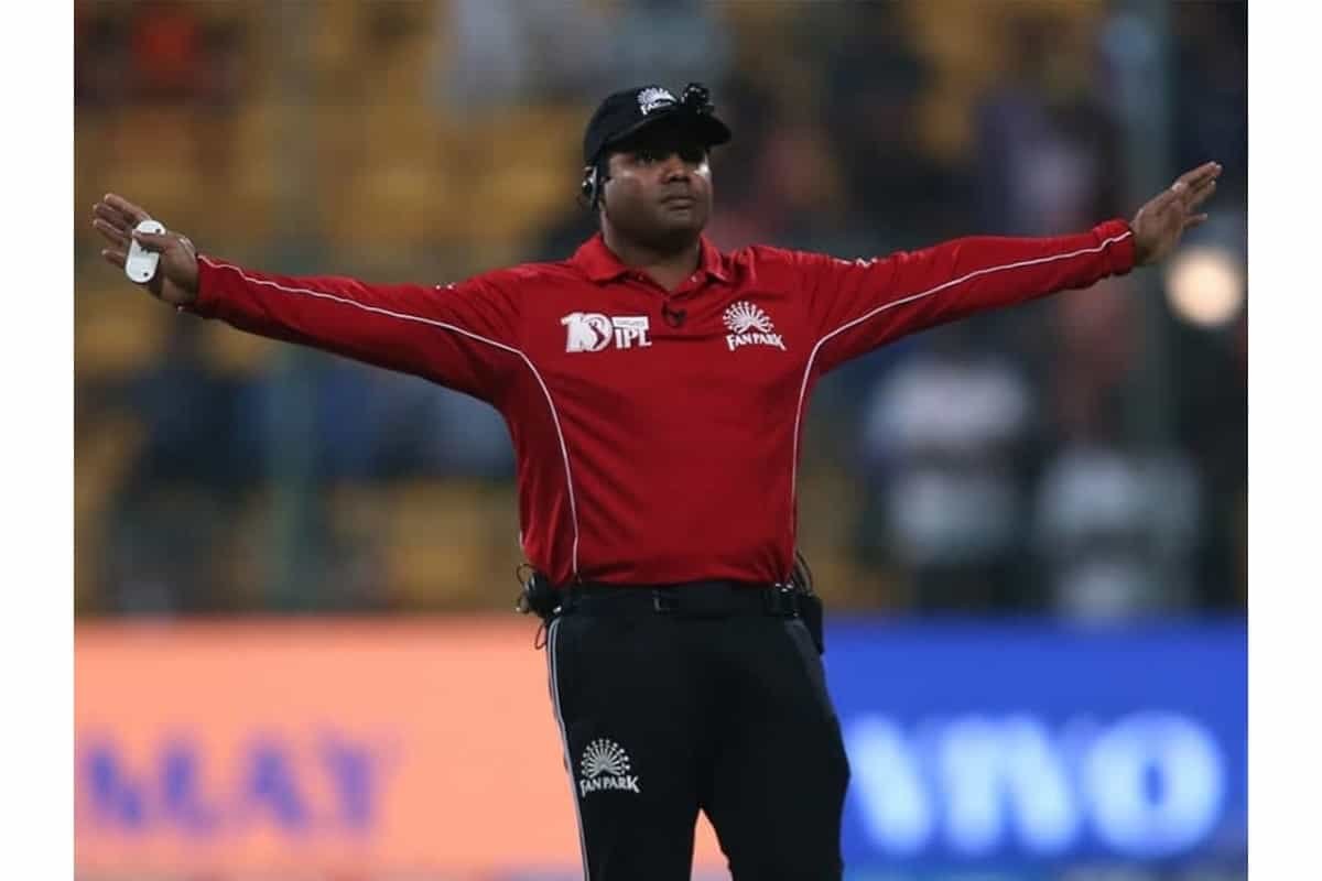 Umpires Nitin Menon, Paul Reiffel pull out of IPL 2021