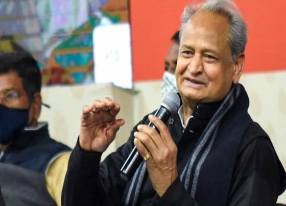 Ashok Gehlot Test Postive for Covid19