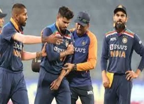 IPL 2021 :Injured Shreyas Iyer to go under the knife on April 8