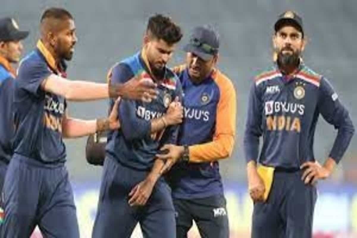 IPL 2021 :Injured Shreyas Iyer to go under the knife on April 8