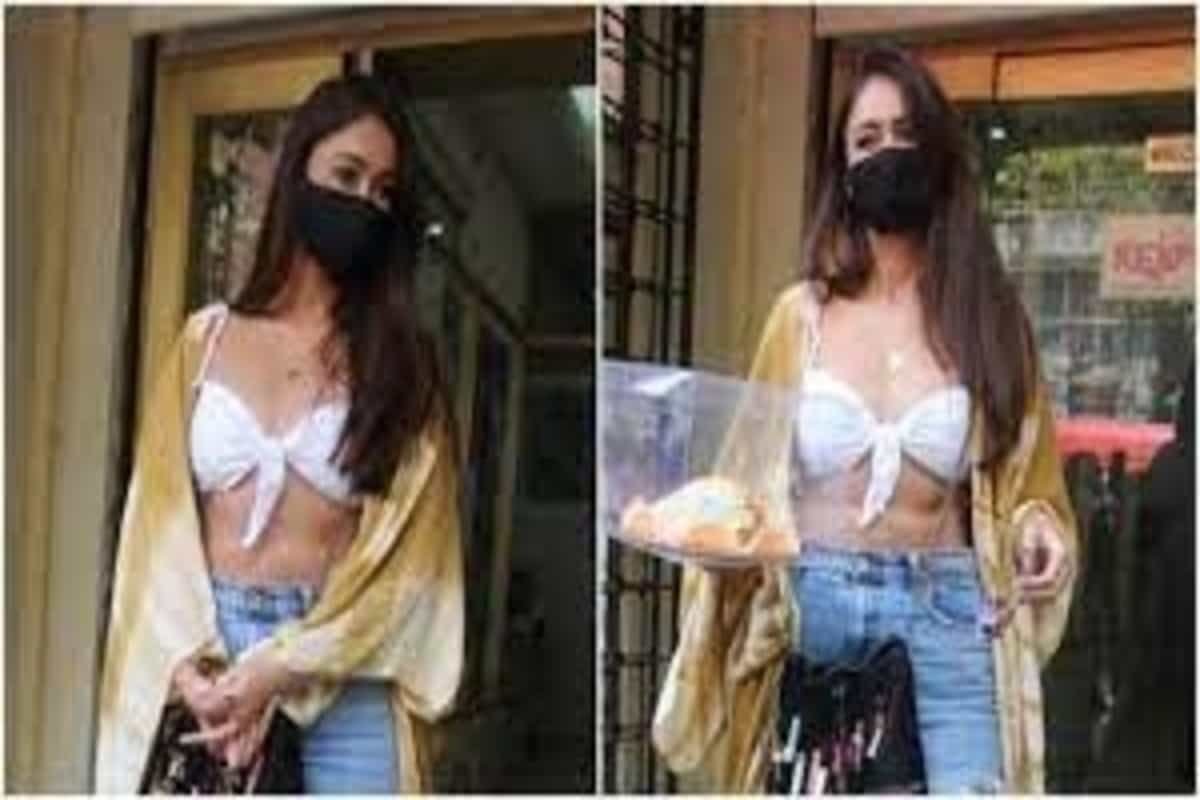 Ileana D’Cruz combines boho with athleisure in bralette and wide-legged jeans