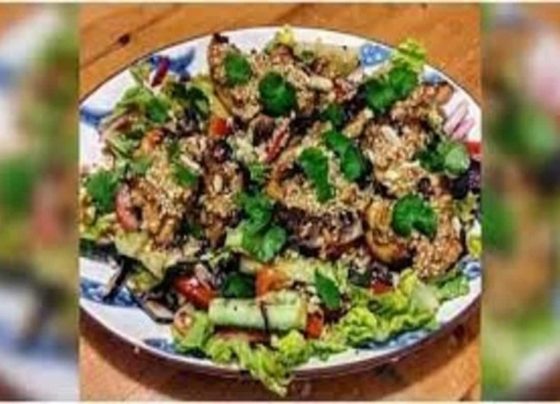 Delicious Grilled Thai Chicken Salad to kick away your Monday blues: Recipe