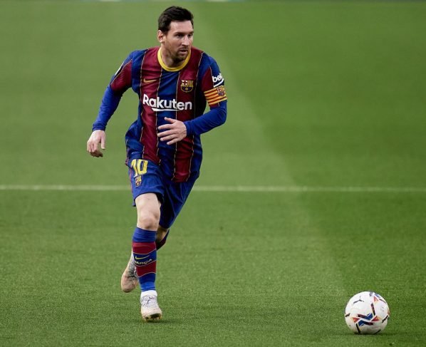 La Liga: Valencia vs Barcelona Live Score, Head to Head, Team Prediction, Online Channel, Live streaming and updates