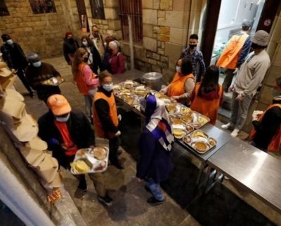 Barcelona church offers open-air space for Ramadan