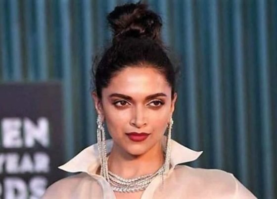 Deepika Padukone's father, mother and sister test Covid-19 positive