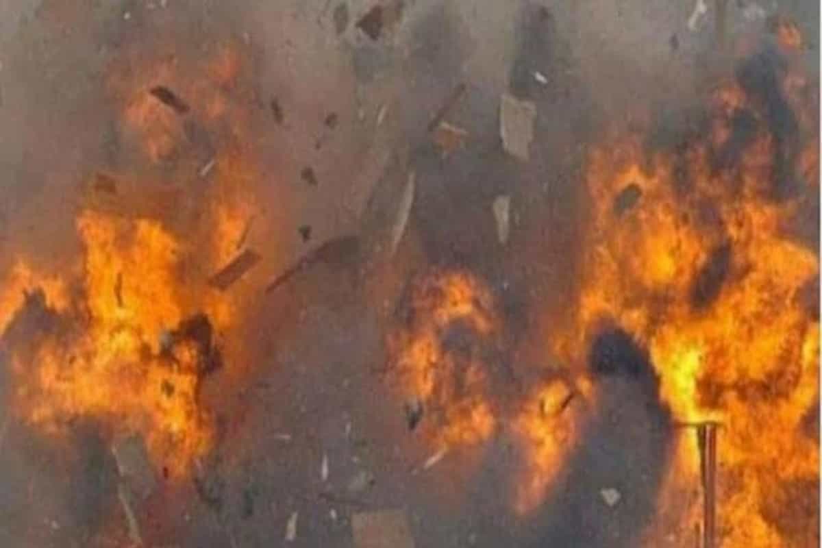 Andhra Pradesh: 10 People died in limestone quarry
