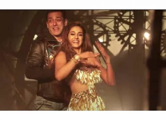 Disha recalls being 'intimidated' by Salman in the initial days of Radhe shoot