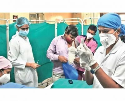 BREAKING NEWS: HC stays Telangana govt’s order to allow Covid-19 patients to enter only in case of a prior tie-up with hospitals