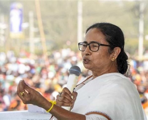 West Bengal: BJP Leader filed FIR against the WB CM Mamata Banerjee