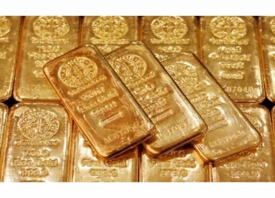 Gold Price Today: Yellow Metal Trades Higher Tracking Global Cues; Silver Dips