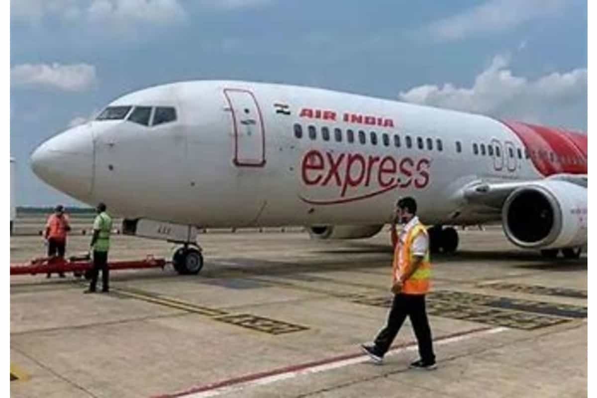 Govt extends ban on international flights till June 30