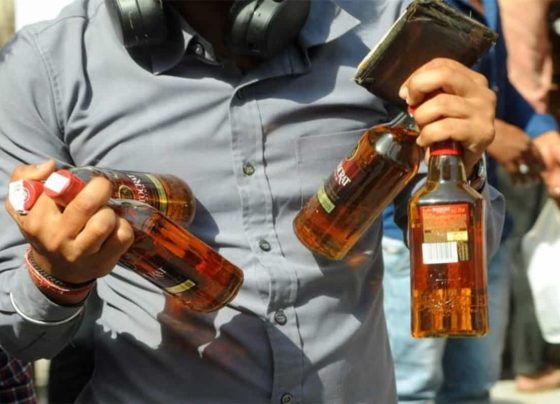 Online Liquor Delivery In Delhi: Online delivery of liquor in Delhi, booking from website and app