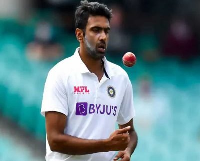 Ashwin shares adorable picture with daughters from quarantine ahead of WTC final