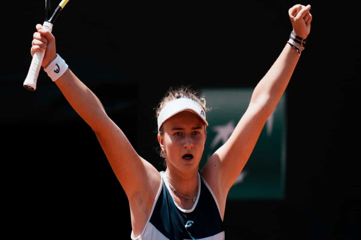 French Open 2021: Unseeded Krejcikova beats Gauff to enter semis