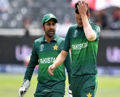 Shaheen Afridi involved in heated exchange with Sarfraz Ahmed: Watch video