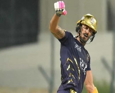 Faf du Plessis ruled out of PSL due to concussion, returning home
