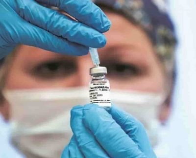 Both doses of a vaccine are effective against new variants of the Corona