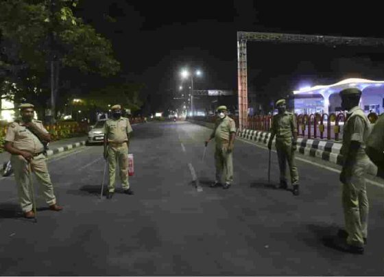 Uttar Pradesh govt relaxes Covid night curfew by an hour