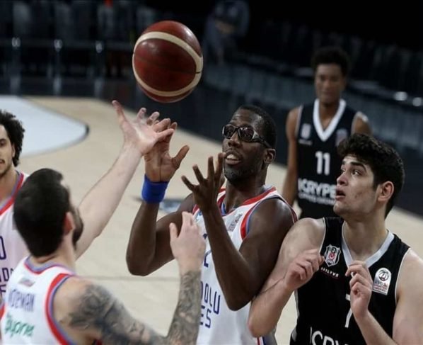 Petkim Spor vs Anadolu Efes Istanbul LIVE Streaming, PTS vs ANA Dream11 Team Prediction, Lineups: Turkish Basketball League 2021