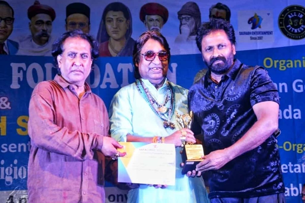 Cheetah Yajnesh Shetty honored with 12th Maharashtra Prestigious Ratna Award 2021
