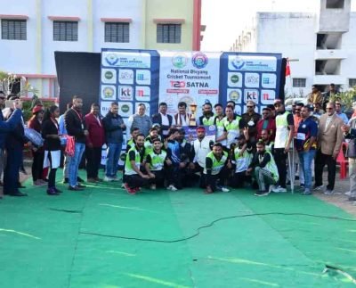 Keeping disability on one side, disability cricketers showed their talent