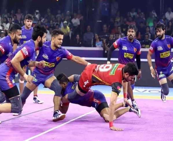 PKL 2021-22 LIVE: DEL vs BLR Dream11 Team Prediction, Dabang Delhi KC vs Bengaluru Bulls Live Streaming, Fantasy Tips, Probable Playing XI