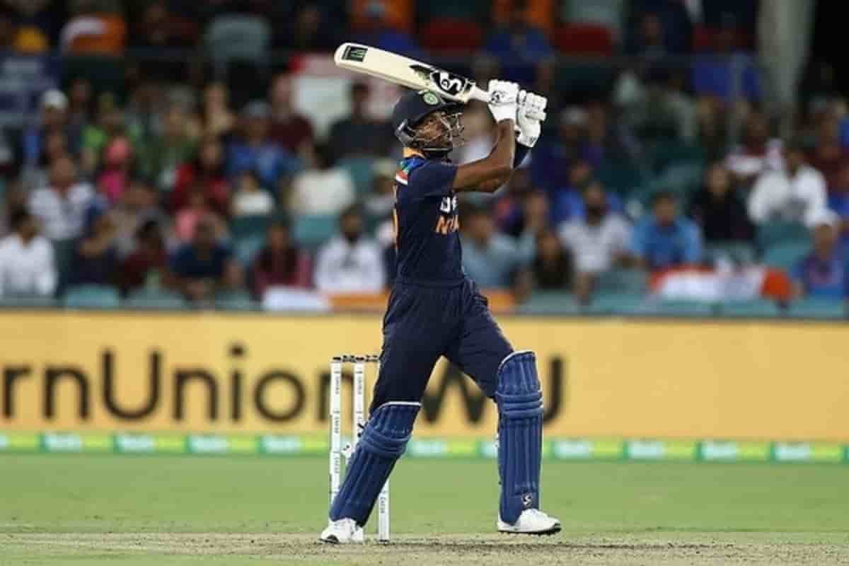 IPL 2022 LIVE: GT vs SRH Live Streaming, Live Score, Gujarat Titans vs Sunrisers Hyderabad Dream11 Team Prediction, Squads, Telecast